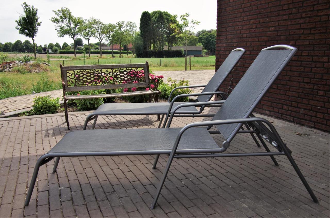 Bed And Breakfast Wouw Exterior foto