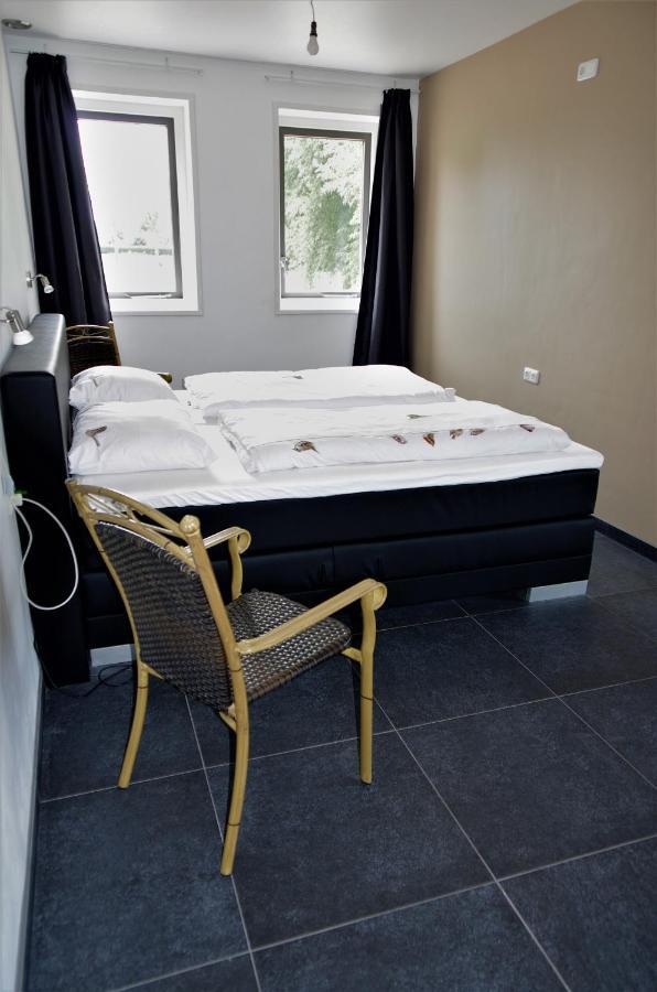 Bed And Breakfast Wouw Exterior foto